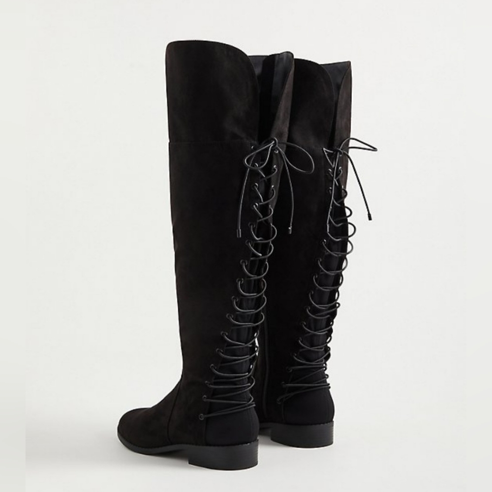 Wide Calf Size 12 High knee boots.